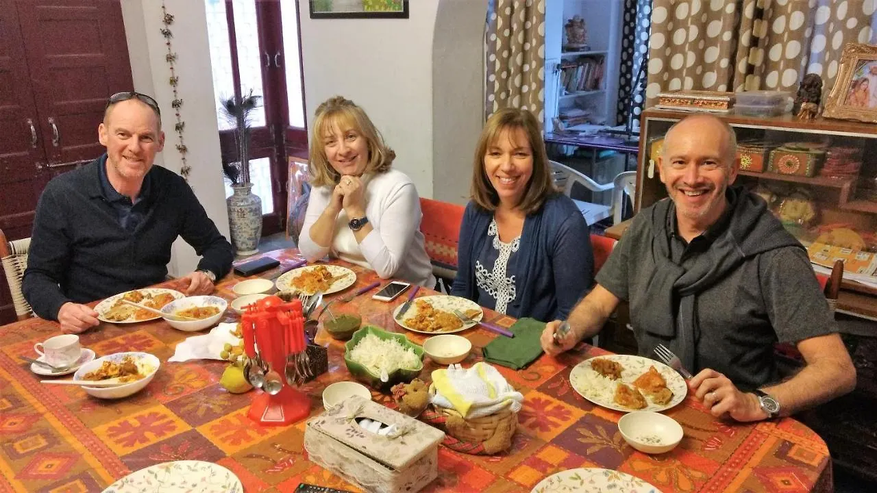 Enjoy! Udaipur Homestay By Hari Pari India