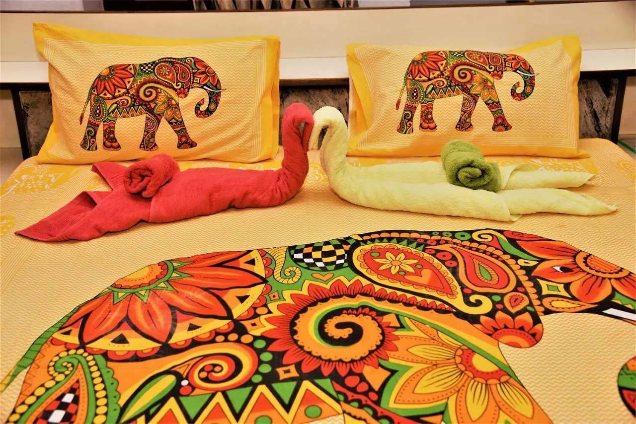 Enjoy! Udaipur Homestay By Hari Pari 0*,